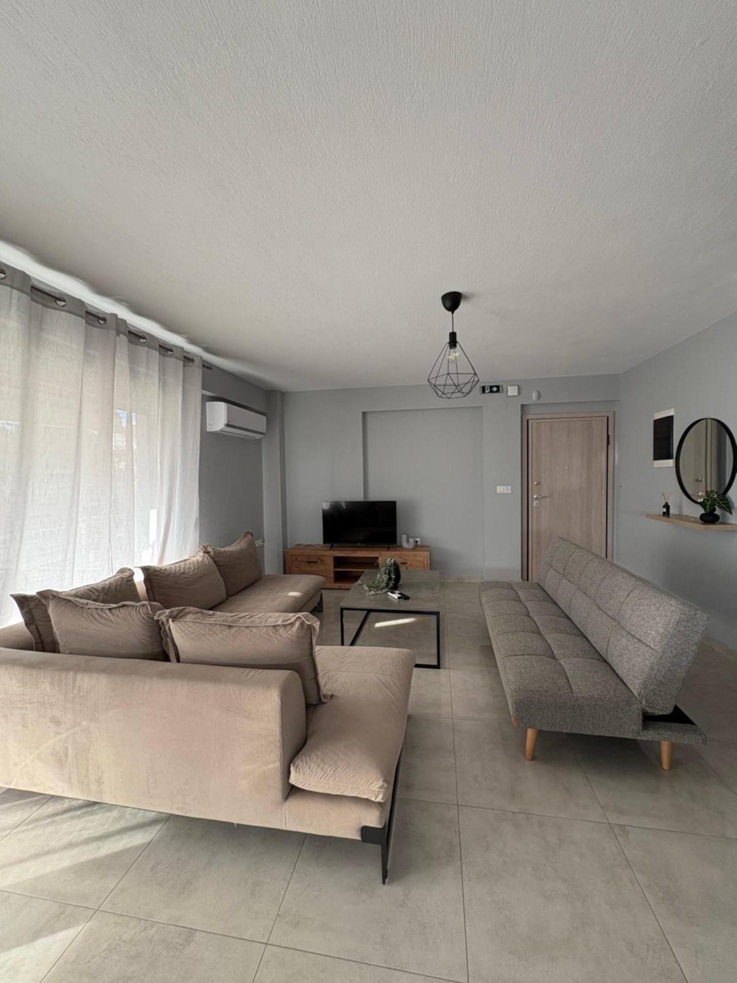 Elinor Apartments Flogita Eksteriør billede