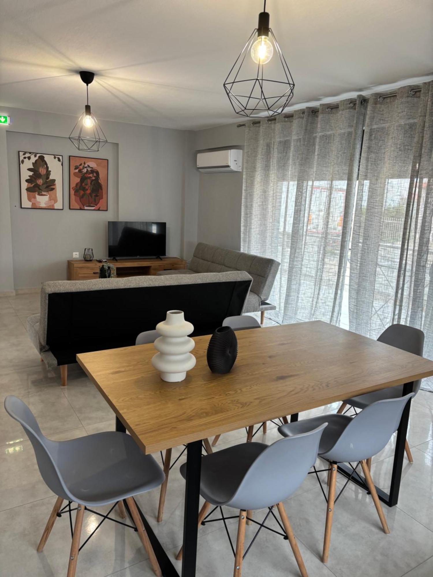 Elinor Apartments Flogita Eksteriør billede