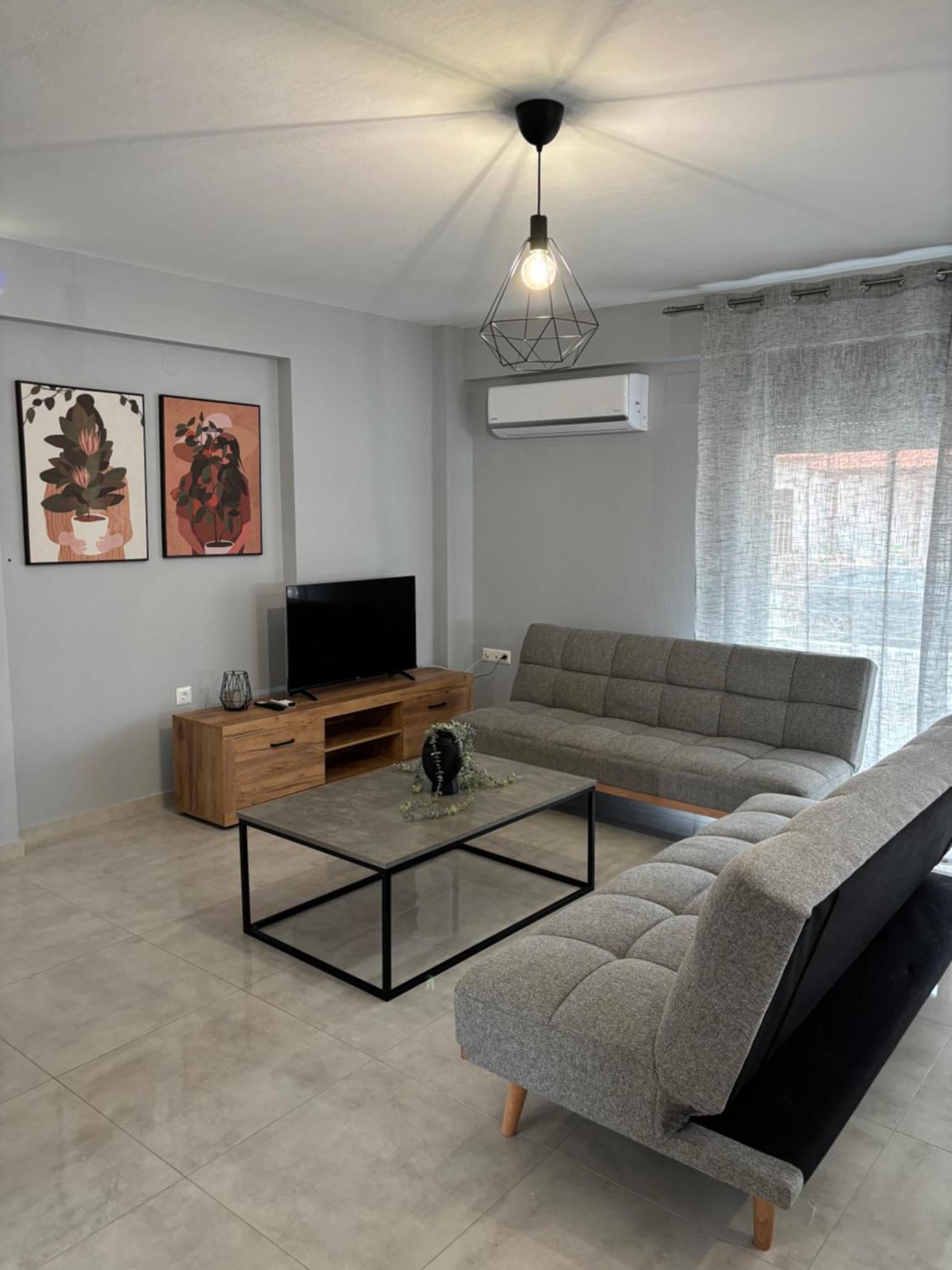 Elinor Apartments Flogita Eksteriør billede