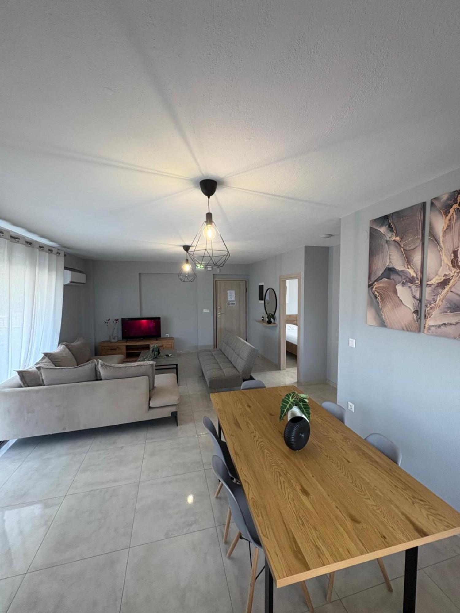 Elinor Apartments Flogita Eksteriør billede