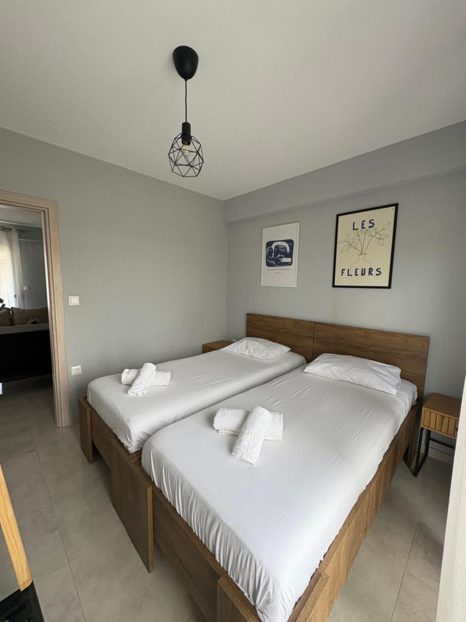 Elinor Apartments Flogita Eksteriør billede